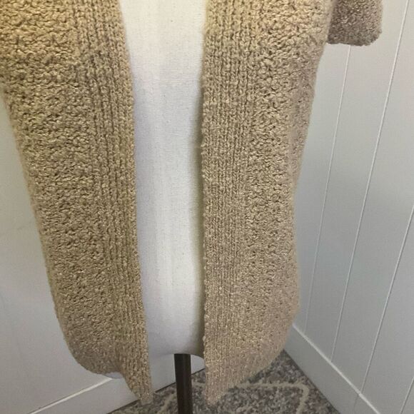 Vintage Le Roy Knitwear Women’s Small 100% Acrylic Cardigan Sweater Cozy - Picture 3 of 9